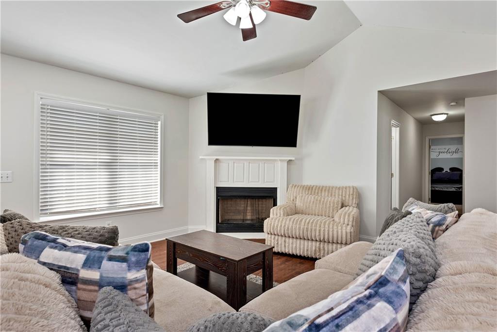 255 Leatherford Road Cleveland, GA 30528 - Photo 5 of 46