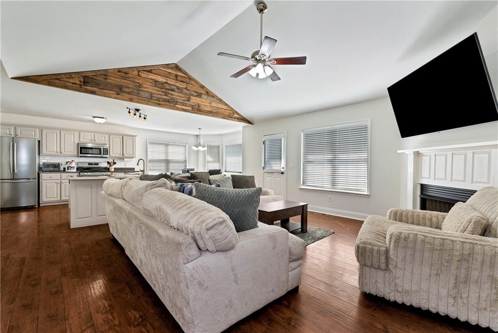 255 Leatherford Road Cleveland, GA 30528 - Photo 8 of 46