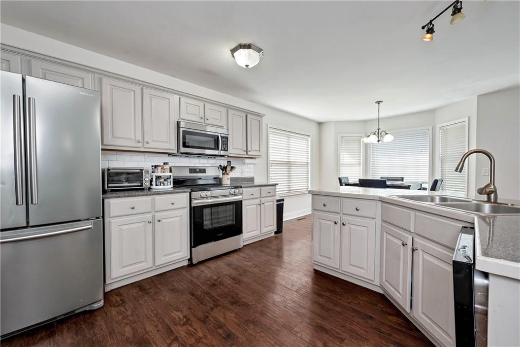 255 Leatherford Road Cleveland, GA 30528 - Photo 9 of 46