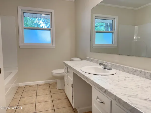 $218,500 | 123 Ridgecrest Road, Jackson, TN 38305
