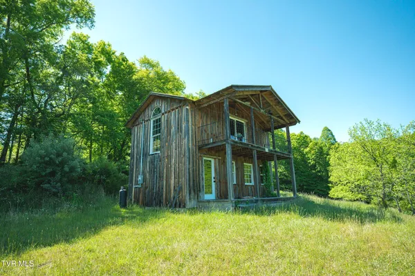 $210,000 | 4892 Limestone Vly Road, Duffield, VA 24244