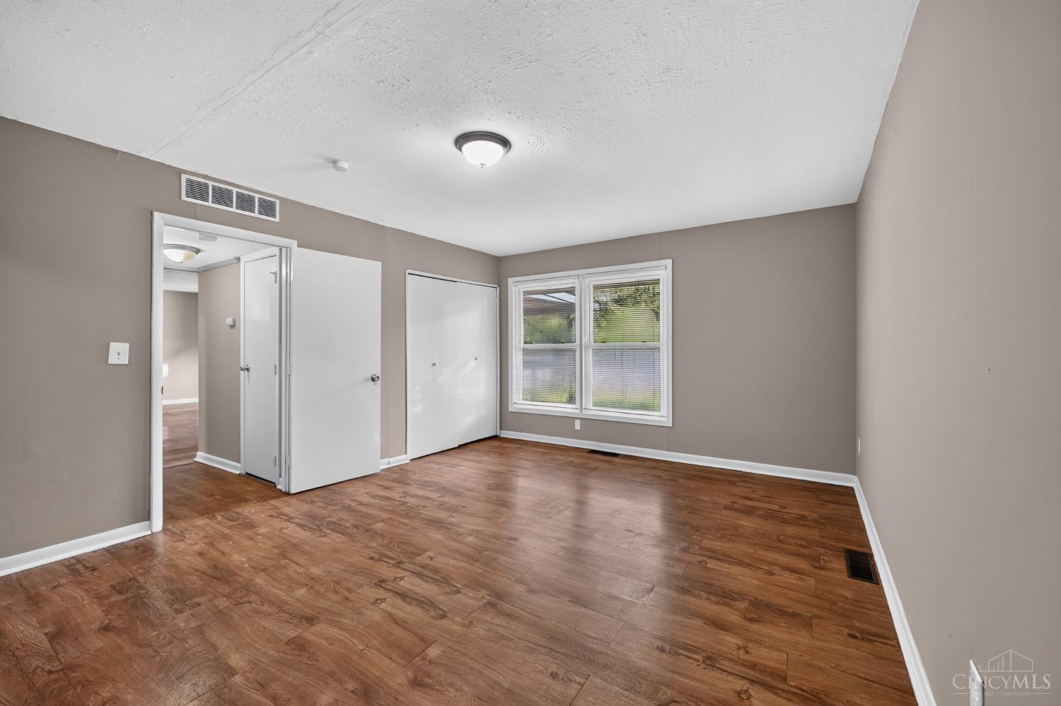 2015 Windmill Way Cincinnati, OH 45240 - Photo 28 of 32