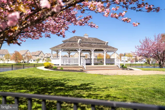 $899,200 | 15 Newtown Boulevard, Robbinsville, NJ 08691