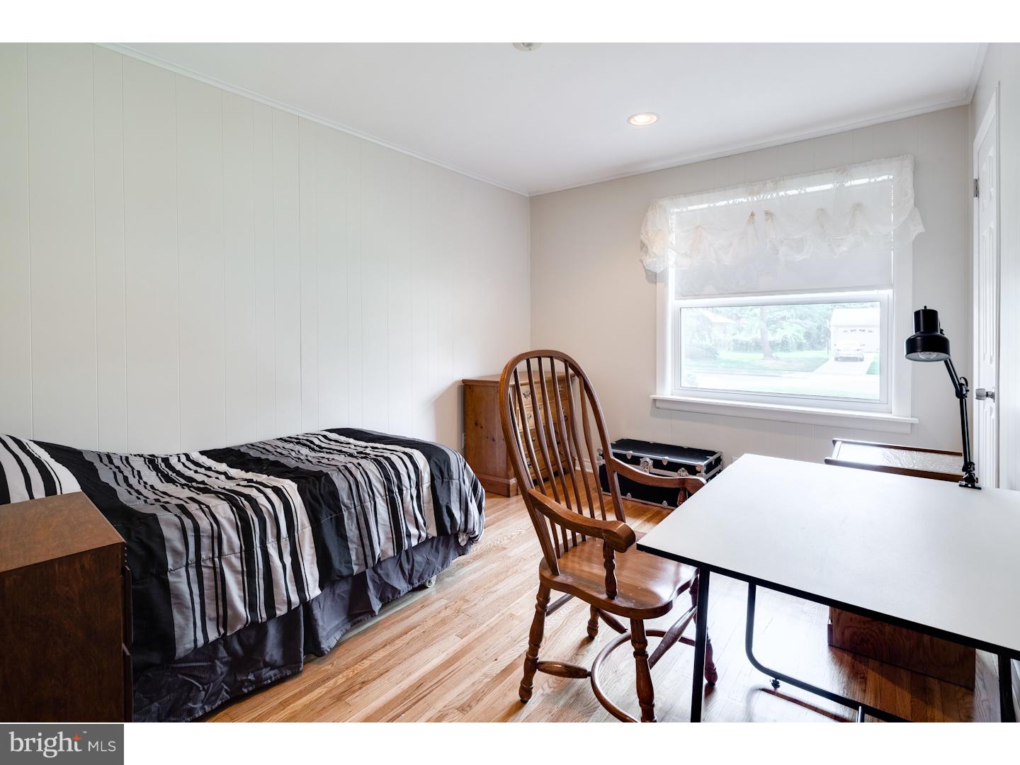 1121 Greenbriar Road Cherry Hill, NJ 08034 - Photo 15 of 25