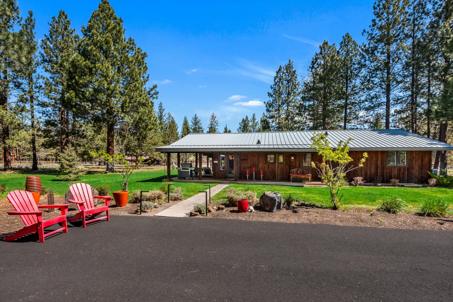 69269 Crooked Horseshoe Road Sisters, OR 97759 - Photo 3 of 43 OReilly_20250514_10_397482_72ppi