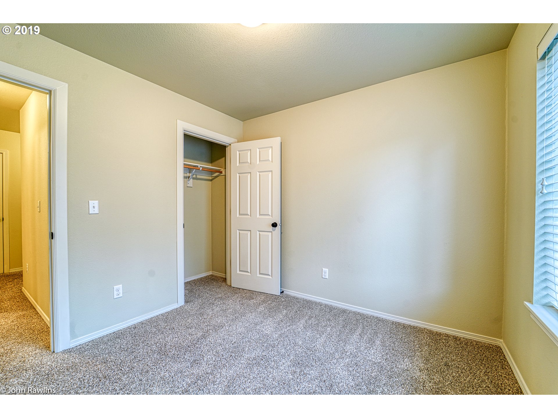 3346 Southwest Multnomah Boulevard Portland, OR 97219 - Photo 11 of 19 Gallery Image 11
