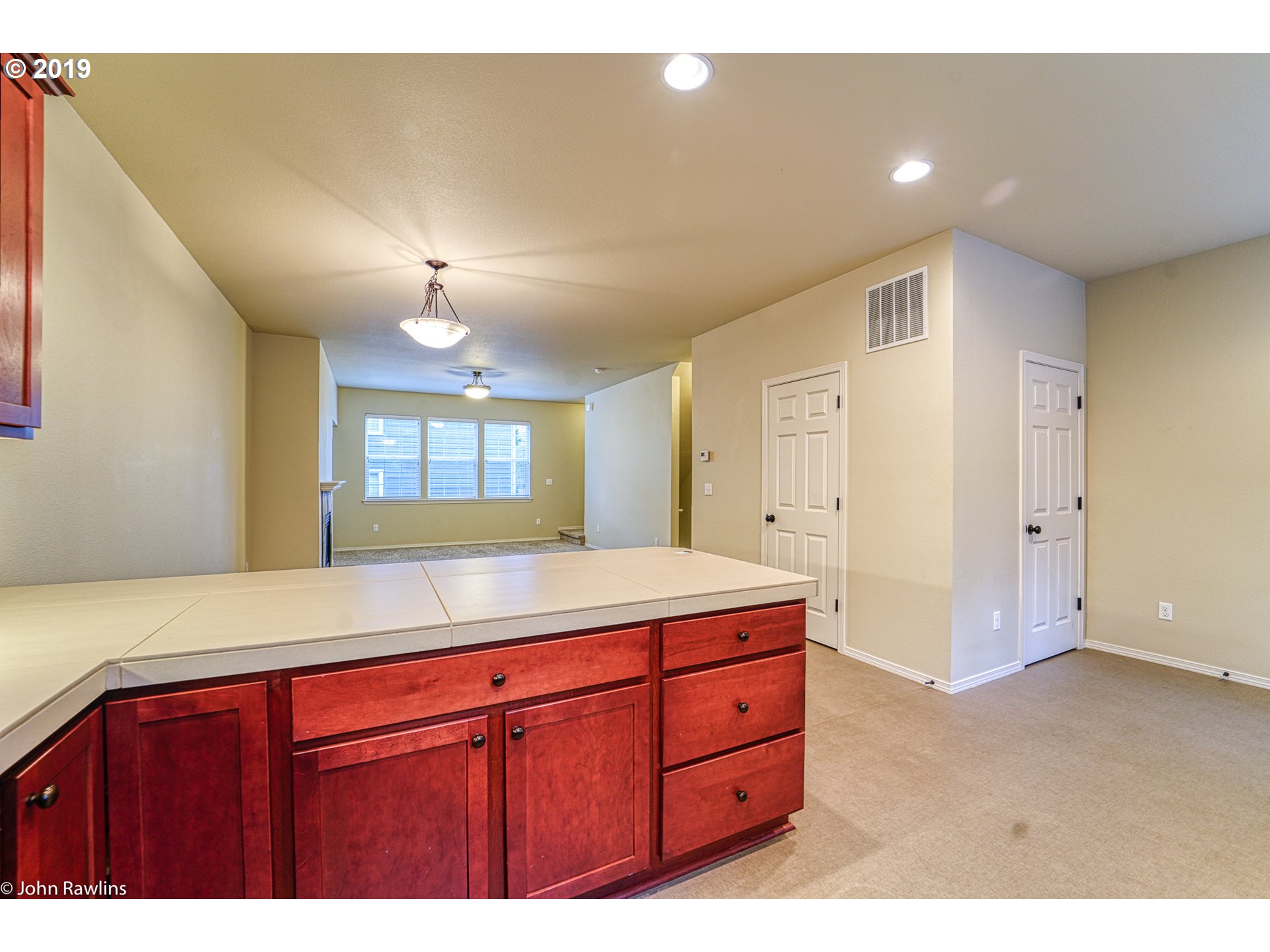3346 Southwest Multnomah Boulevard Portland, OR 97219 - Photo 16 of 19 Gallery Image 16