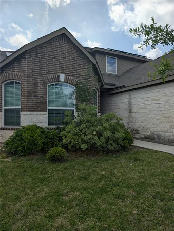 $2,300 | 21210 Echo Manor Drive, Hockley, TX 77447