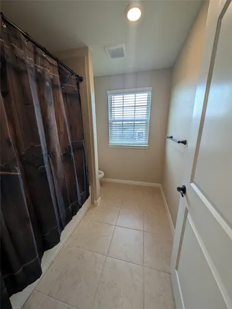 $2,300 | 21210 Echo Manor Drive, Hockley, TX 77447