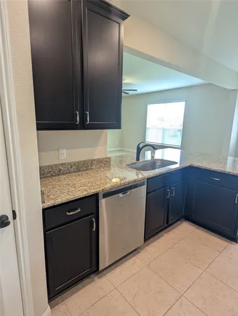 $2,300 | 21210 Echo Manor Drive, Hockley, TX 77447