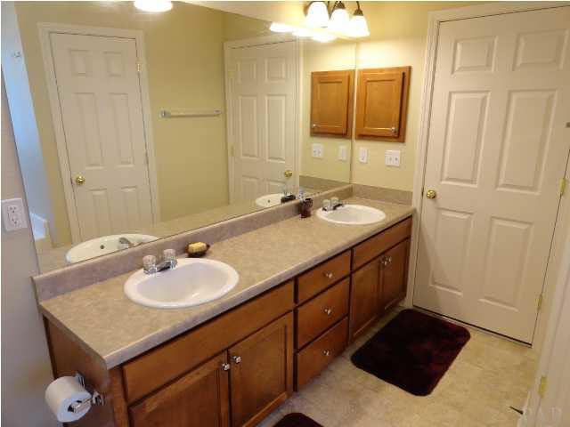 4116 Audiss Road Milton, FL 32583 - Photo 16 of 24 Master Bath