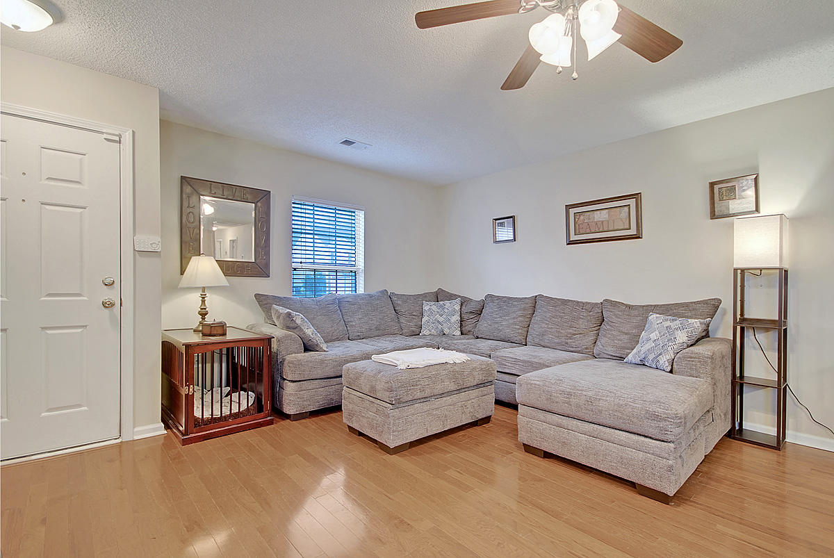 512 State Rd S-8-977, Unit 1620103035 Moncks Corner, SC 29461 - Photo 4 of 24 Entry