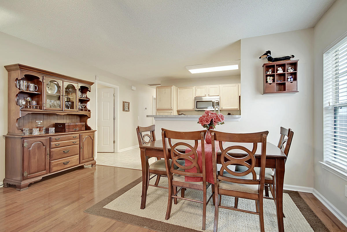 512 State Rd S-8-977, Unit 1620103035 Moncks Corner, SC 29461 - Photo 8 of 24 Dining/Kitchen