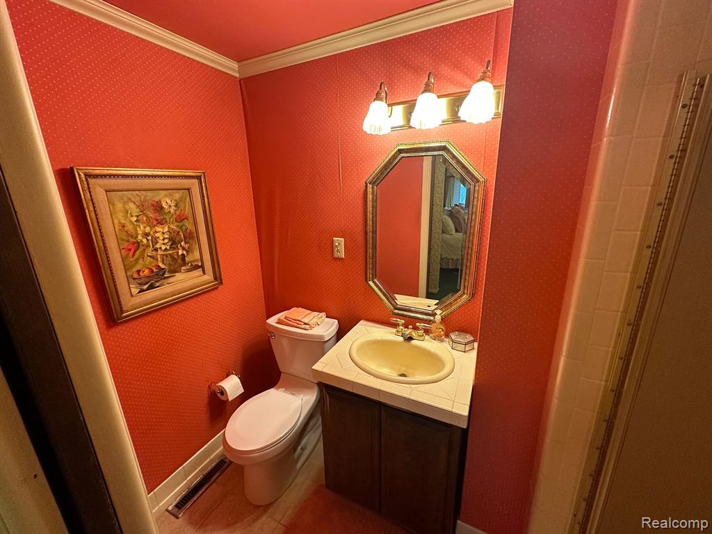 1352 East Cook Road Grand Blanc, MI 48439 - Photo 37 of 45 Gallery Image 37