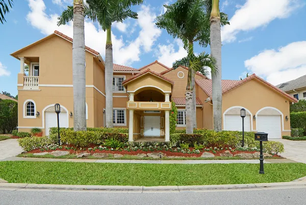$2,799,000 | 7355 Mandarin Drive, Boca Raton, FL 33433