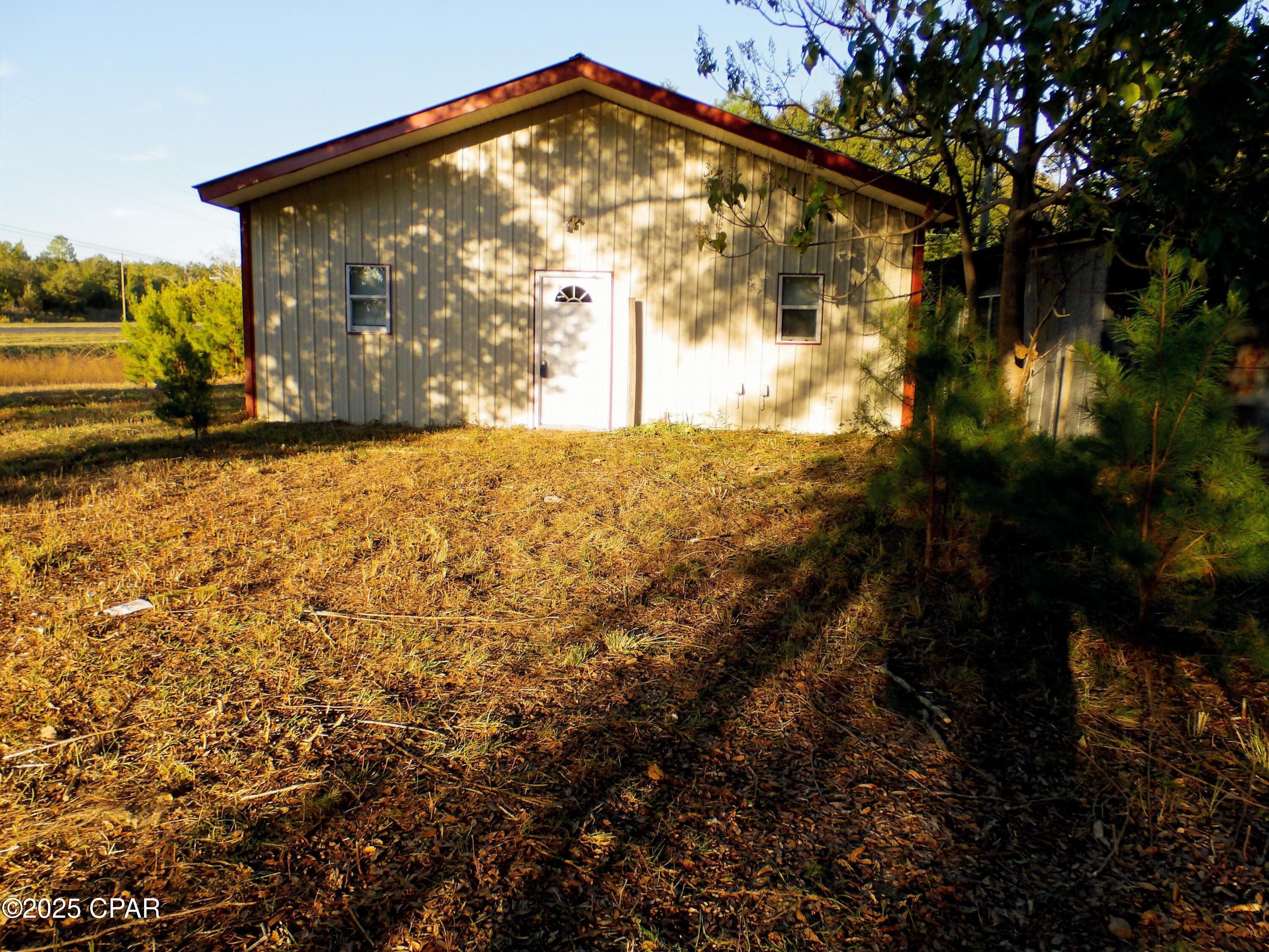 5491 Highway 77 Chipley, FL 32428 - Photo 2 of 42