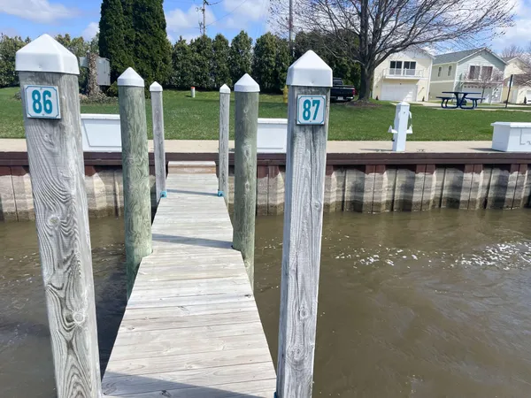 $25,000 | 398 Anchors Way, Unit 87S, St. Joseph, MI 49085
