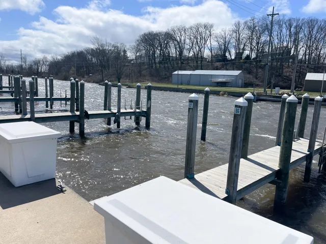 $30,000 | 398 Anchors Way, Unit 87S, St. Joseph, MI 49085