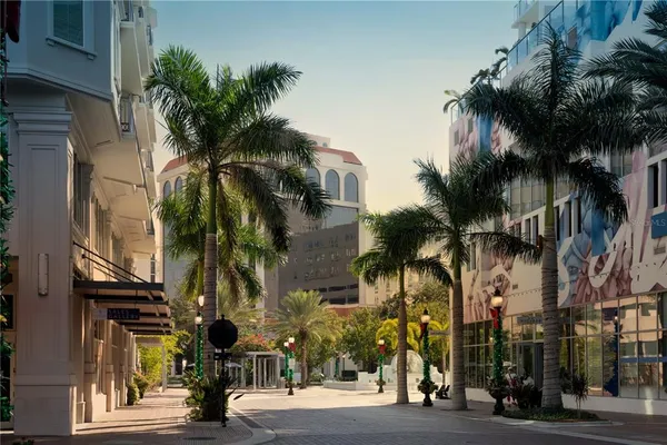$6,895,000 | 1390 Main Street, Unit 1505, Sarasota, FL 34236