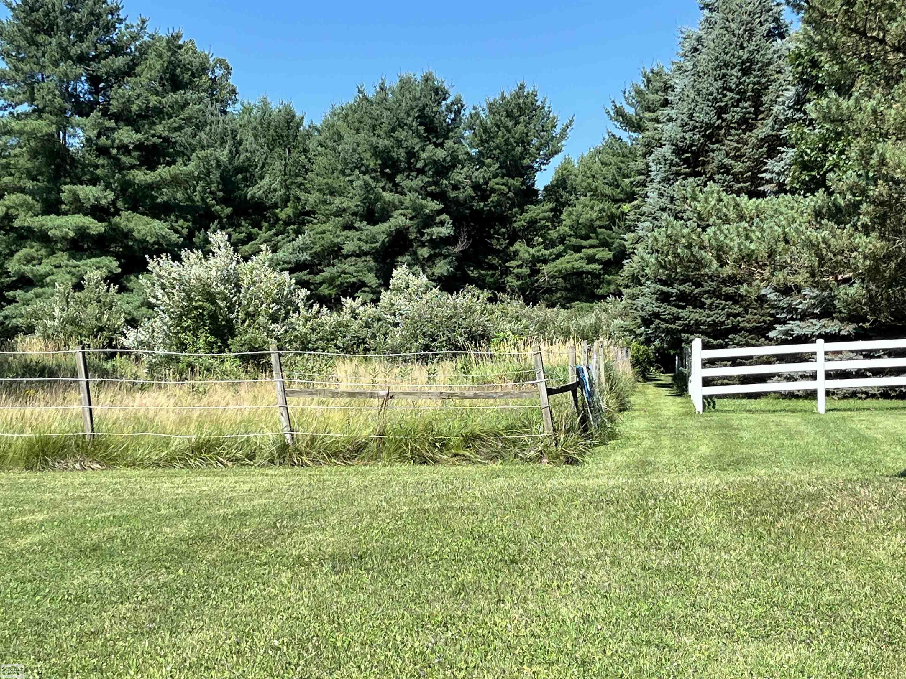 5011 Yankee Road St. Clair, MI 48079 - Photo 67 of 79 Gallery Image 67