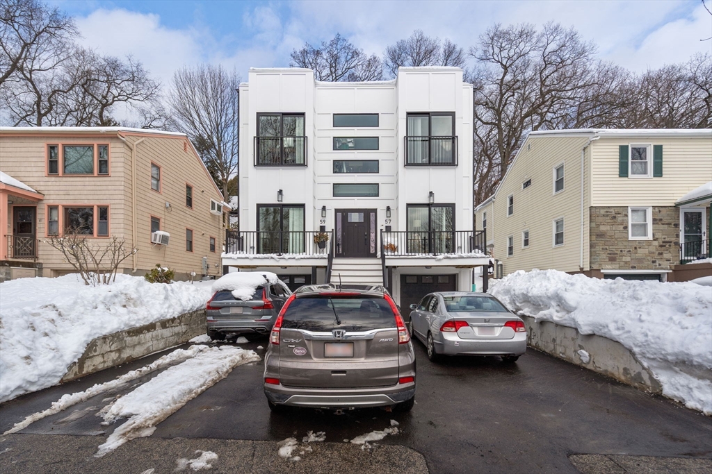 57-59 Highland Road, Unit 57 Brookline, MA 02445 - Photo 17 of 19 Gallery Image 17