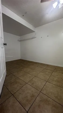 $2,800 | 915 Southeast 13th Road, Homestead, FL 33035