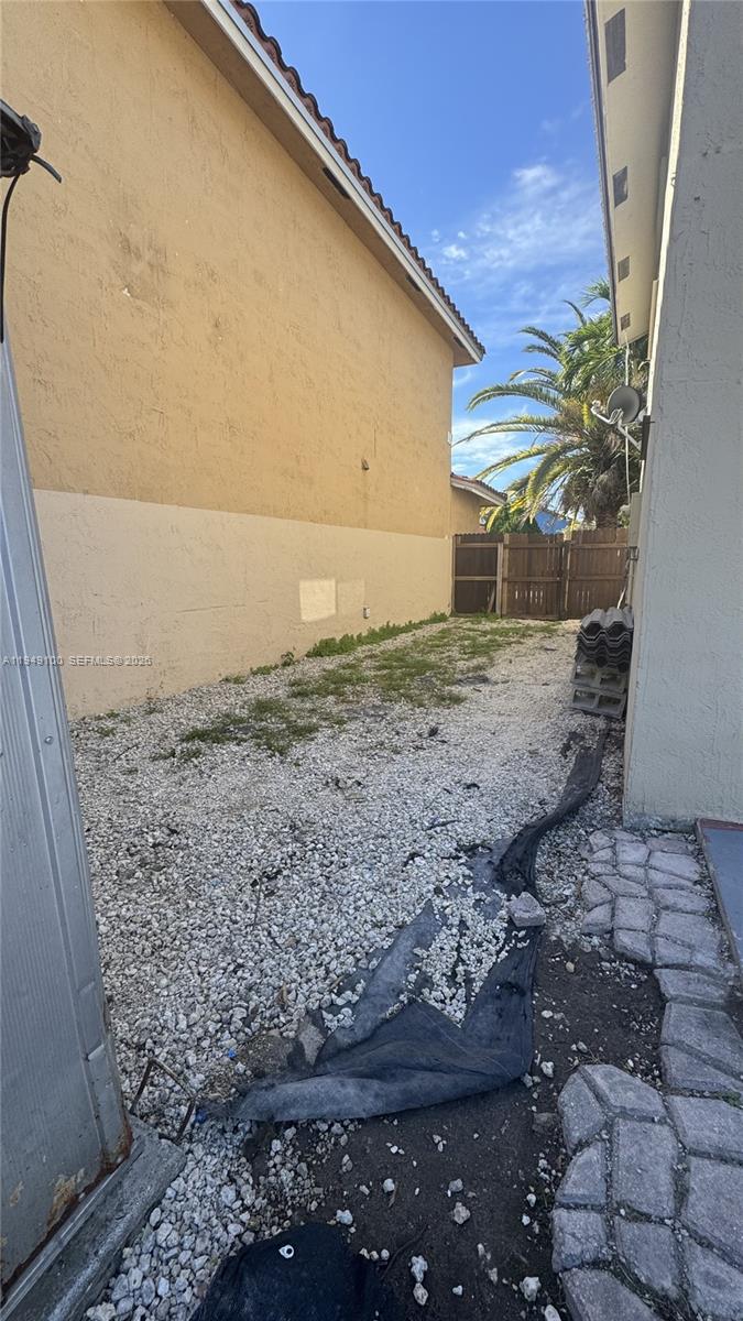 915 Southeast 13th Road Homestead, FL 33035 - Photo 21 of 23