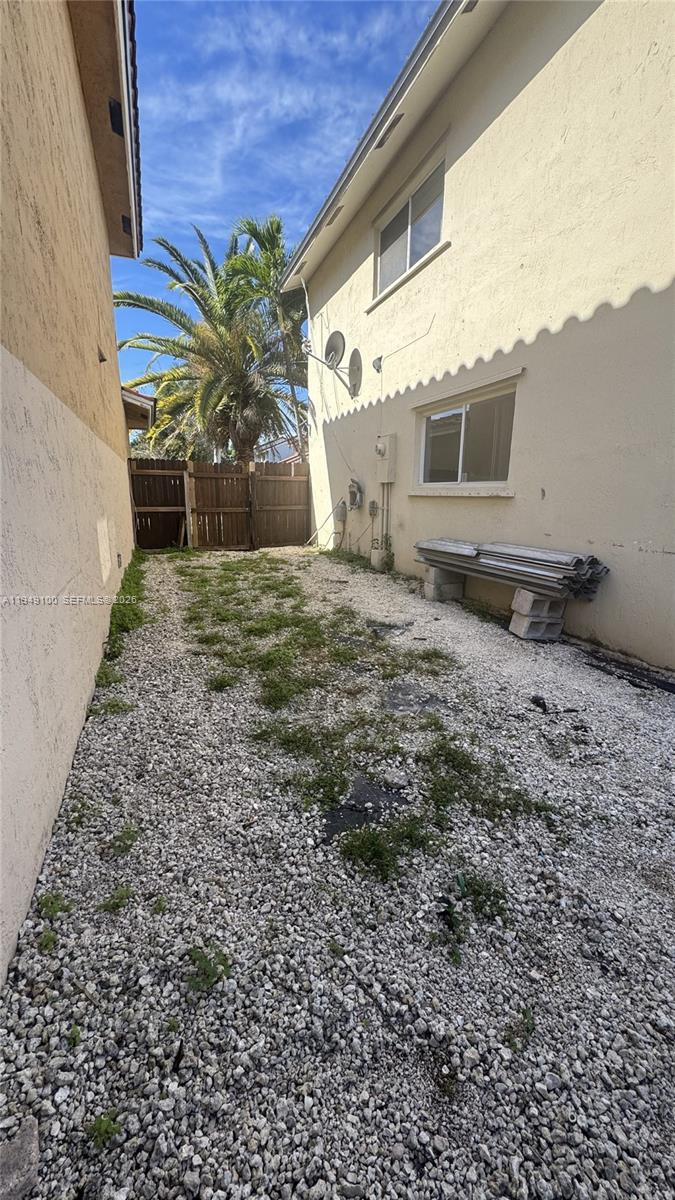 915 Southeast 13th Road Homestead, FL 33035 - Photo 23 of 23