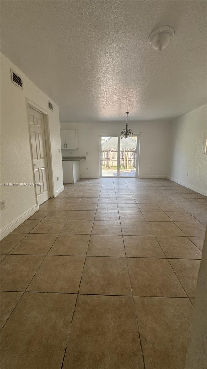 915 Southeast 13th Road Homestead, FL 33035 - Photo 10 of 23