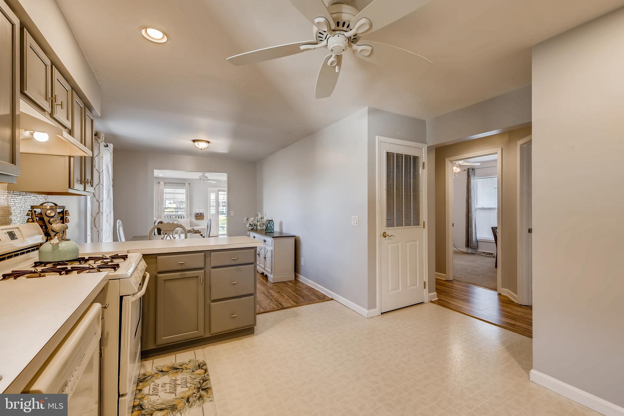 7108 Oliverwood Road Baltimore, MD 21220 - Photo 12 of 27