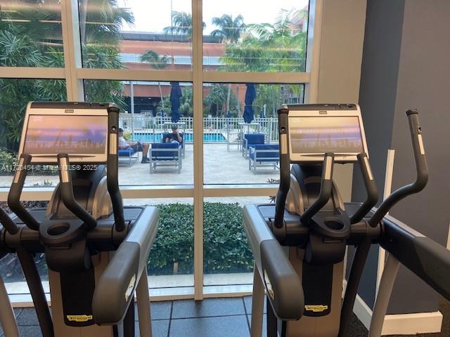 2001 Biscayne Boulevard, Unit 2504 Miami, FL 33137 - Photo 34 of 41