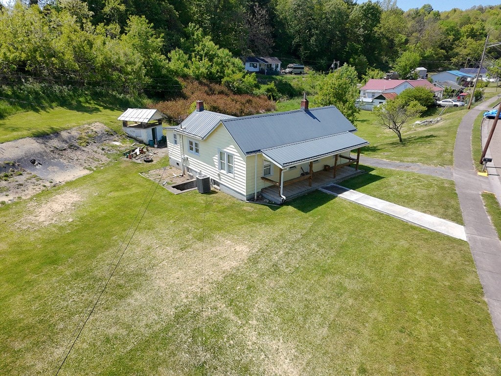 123 Cleveland Road Lebanon, VA 24266 - Photo 27 of 37 Gallery Image 27