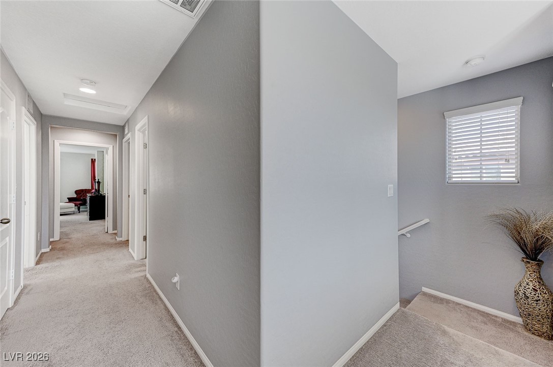 6276 Point Isabel Way Las Vegas, NV 89122 - Photo 13 of 38