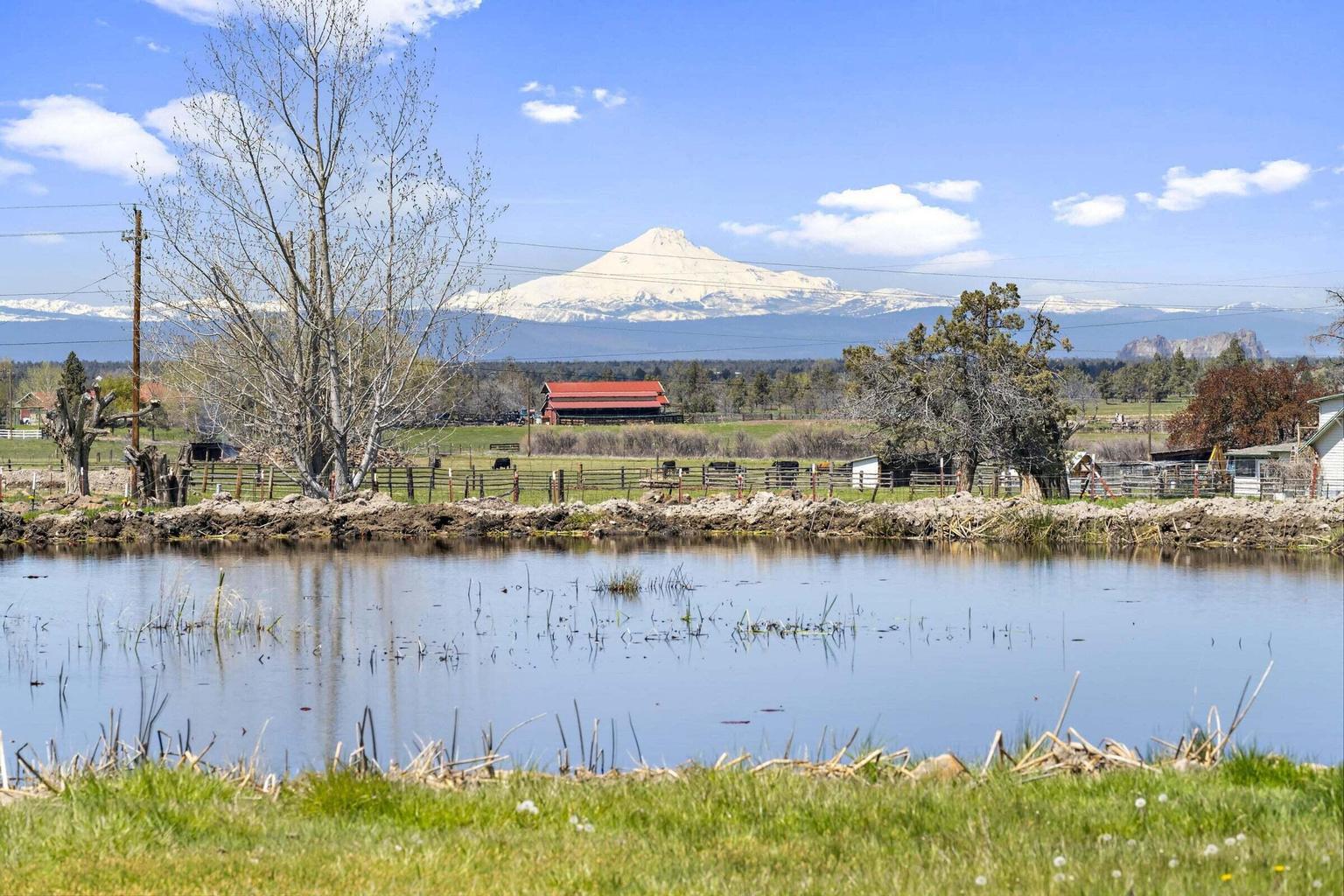 4088 Minson Road Powell Butte, OR 97753 - Photo 1 of 47 20250415155900536239000000-o