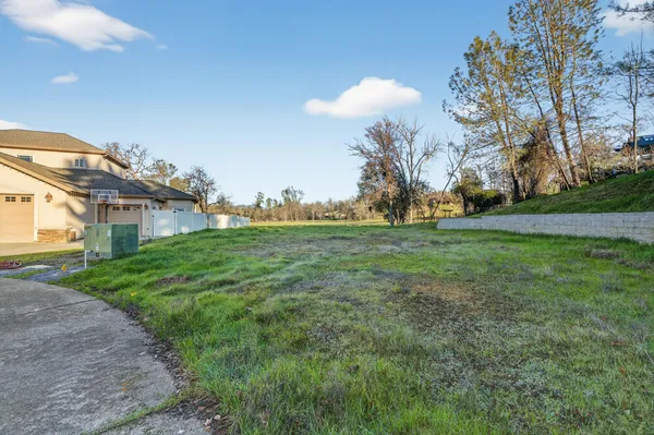 $115,000 | 1779 Player Court, Redding, CA 96003