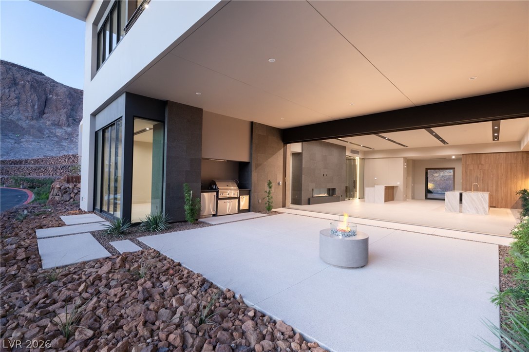 4 Harlow View, Unit 17 Henderson, NV 89012 - Photo 8 of 13