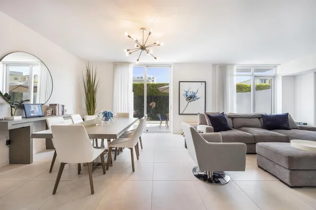 $12,500 | 401 North Birch Road, Unit TH7, Fort Lauderdale, FL 33304