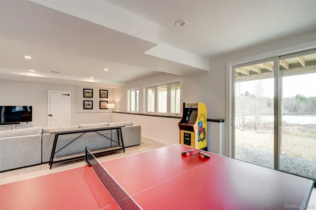 $3,500 | 90 Meadow Lane, Fremont Center, NY 12736