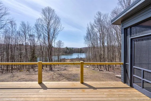 $3,500 | 90 Meadow Lane, Fremont Center, NY 12736