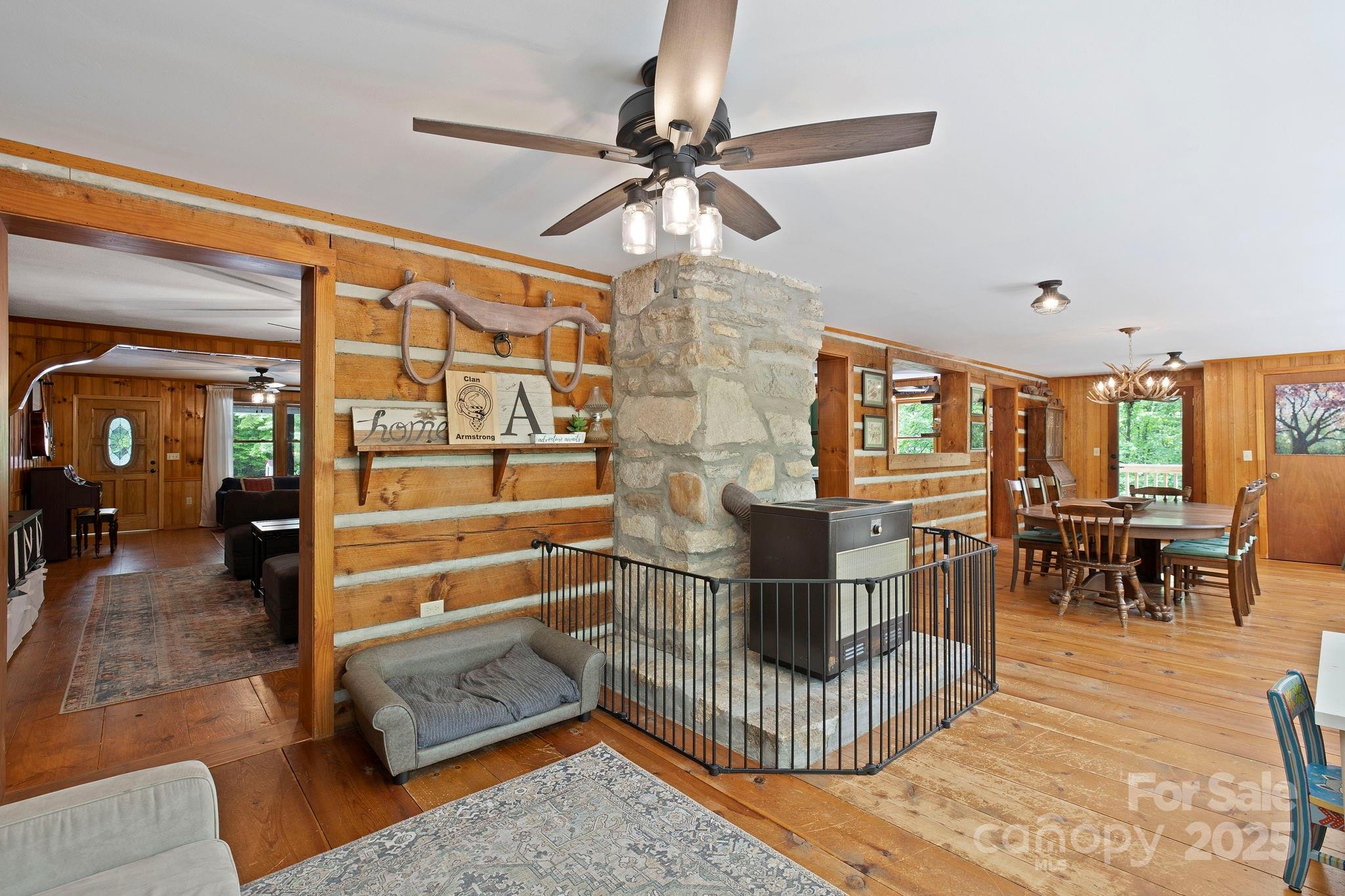 909 Pearson Falls Road Saluda, NC 28773 - Photo 13 of 41 Gallery Image 13