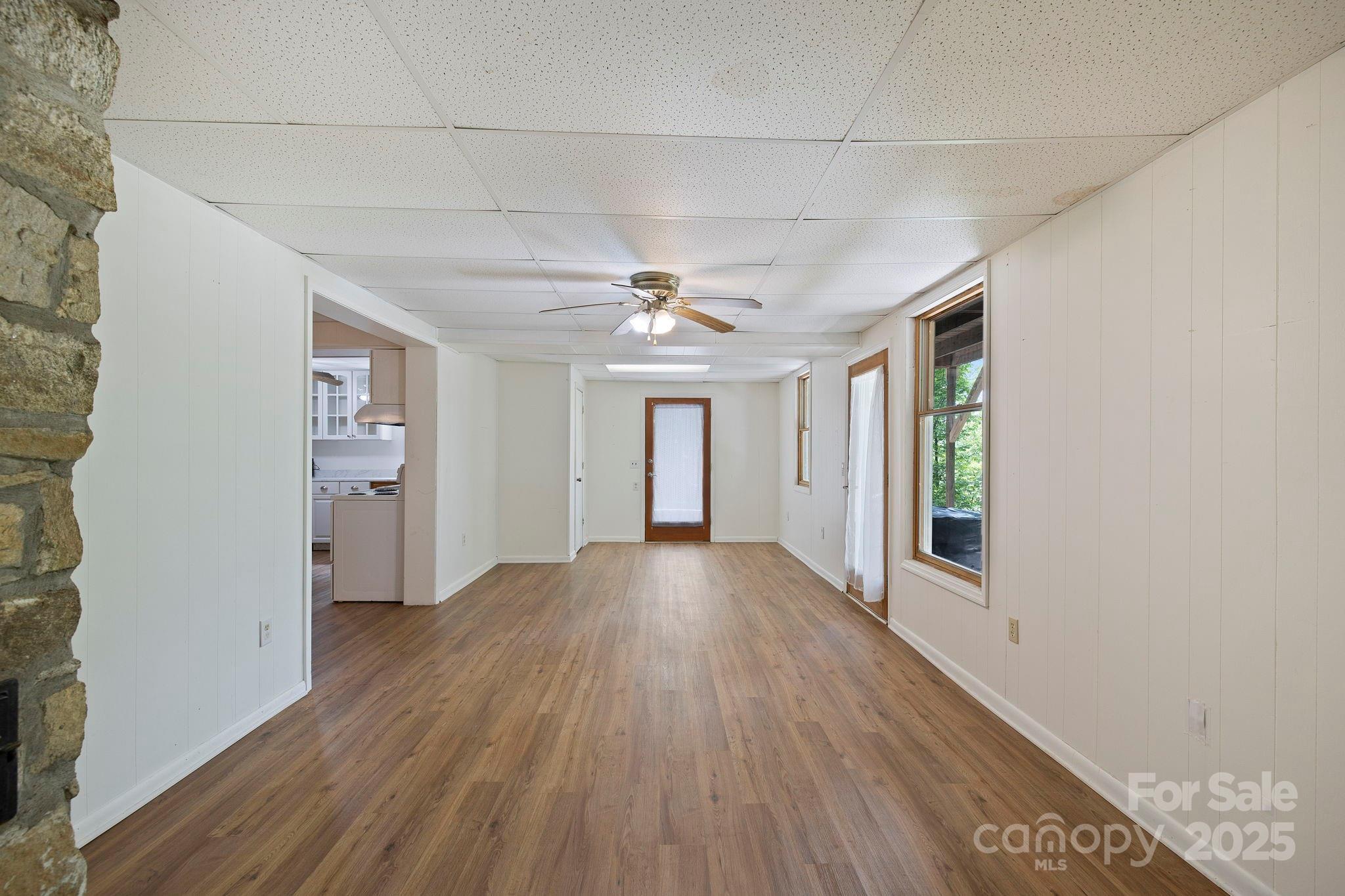 909 Pearson Falls Road Saluda, NC 28773 - Photo 34 of 41 Gallery Image 34