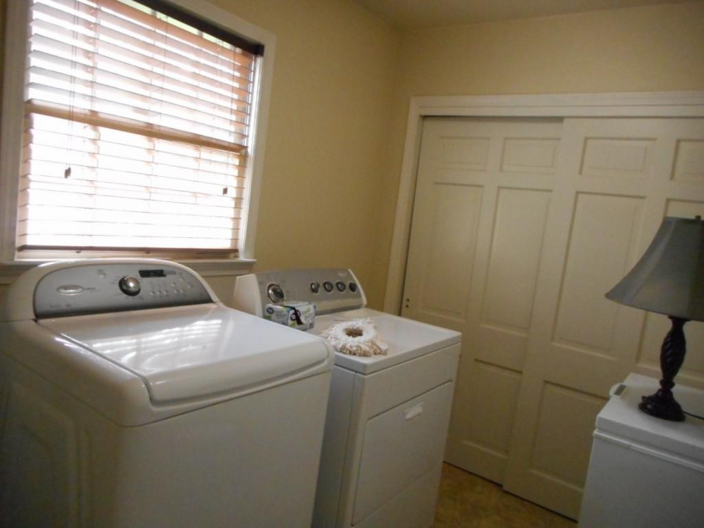 116 Woodhaven Road Johnson City, TN 37601 - Photo 10 of 28 Photo 10