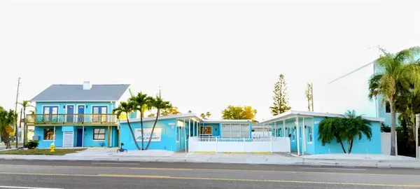 $289,900 | 13343 Gulf Boulevard, Unit D14, St. Petersburg, FL 33708