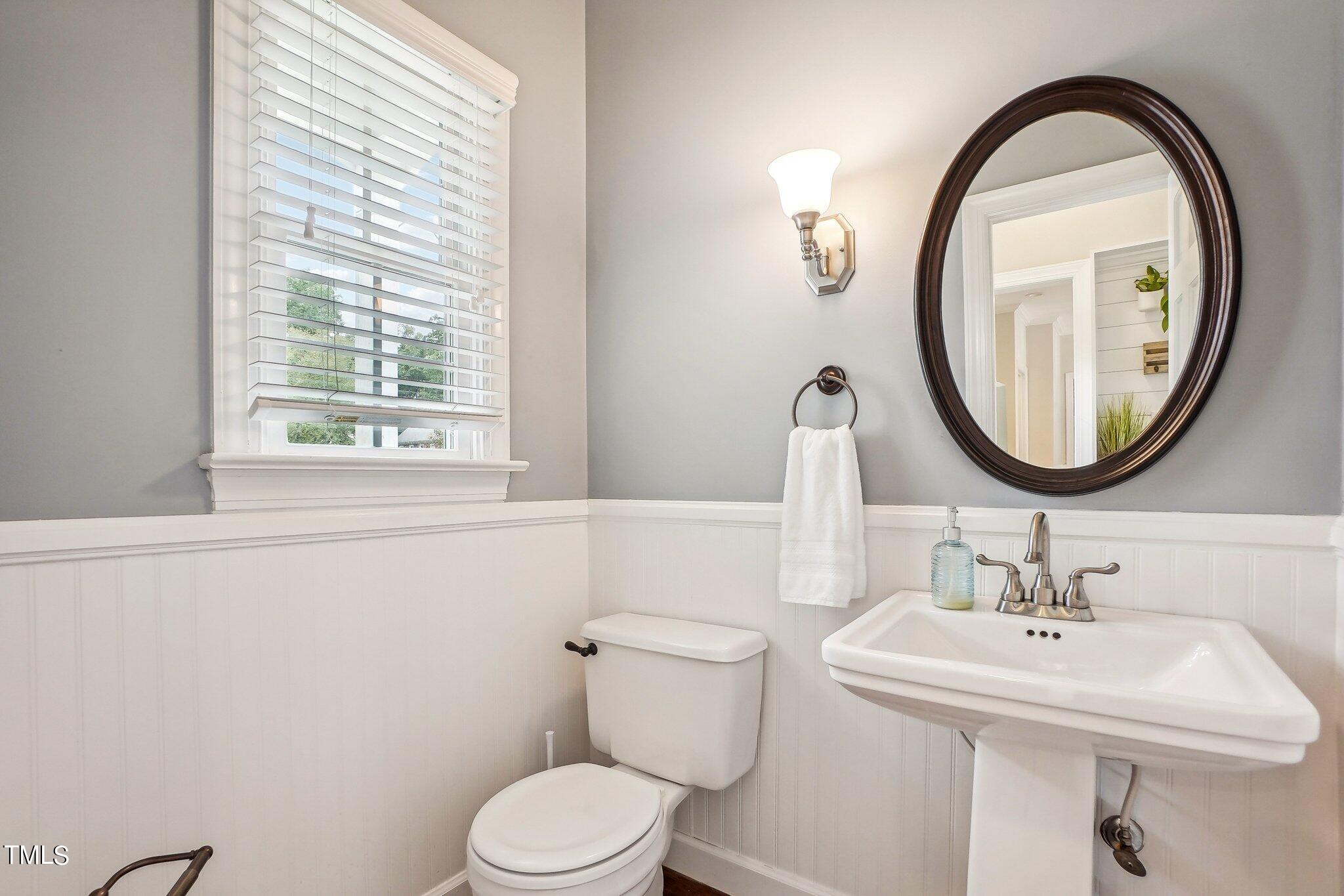 2328 Pastille Lane Raleigh, NC 27612 - Photo 23 of 47 Pastille Ln-023