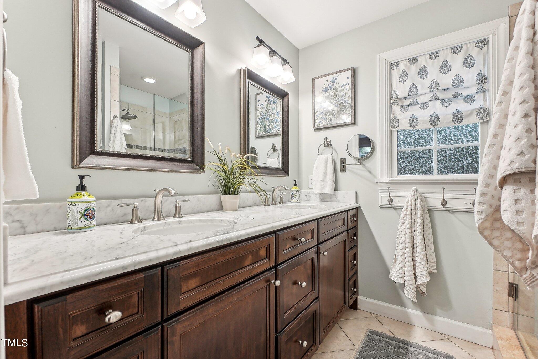 2328 Pastille Lane Raleigh, NC 27612 - Photo 27 of 47 Pastille Ln-027