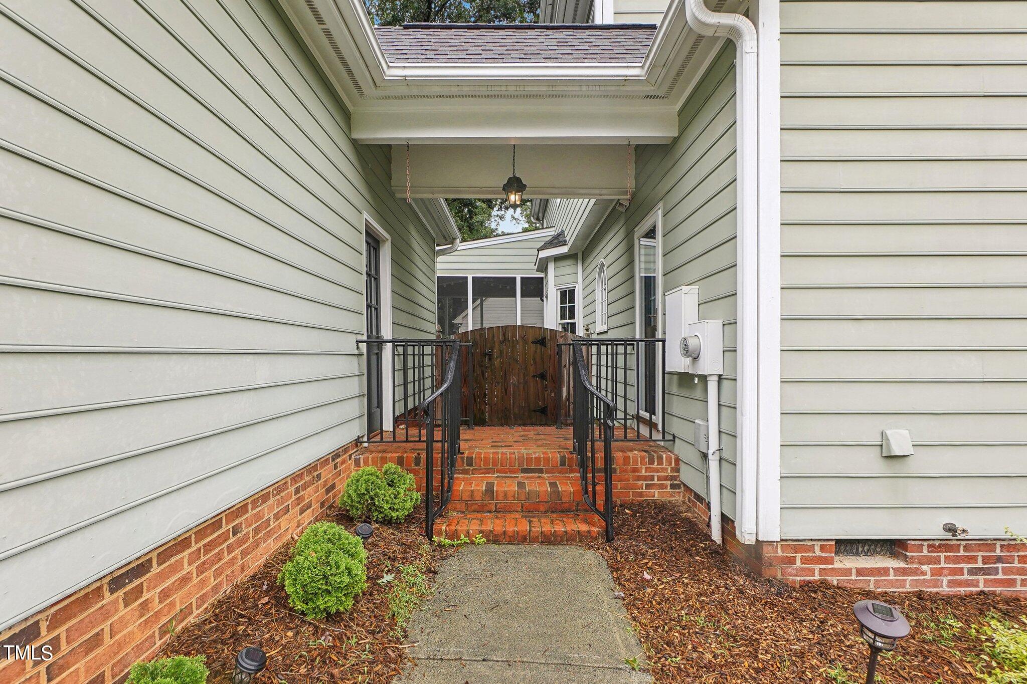 2328 Pastille Lane Raleigh, NC 27612 - Photo 44 of 47 Pastille Ln-044