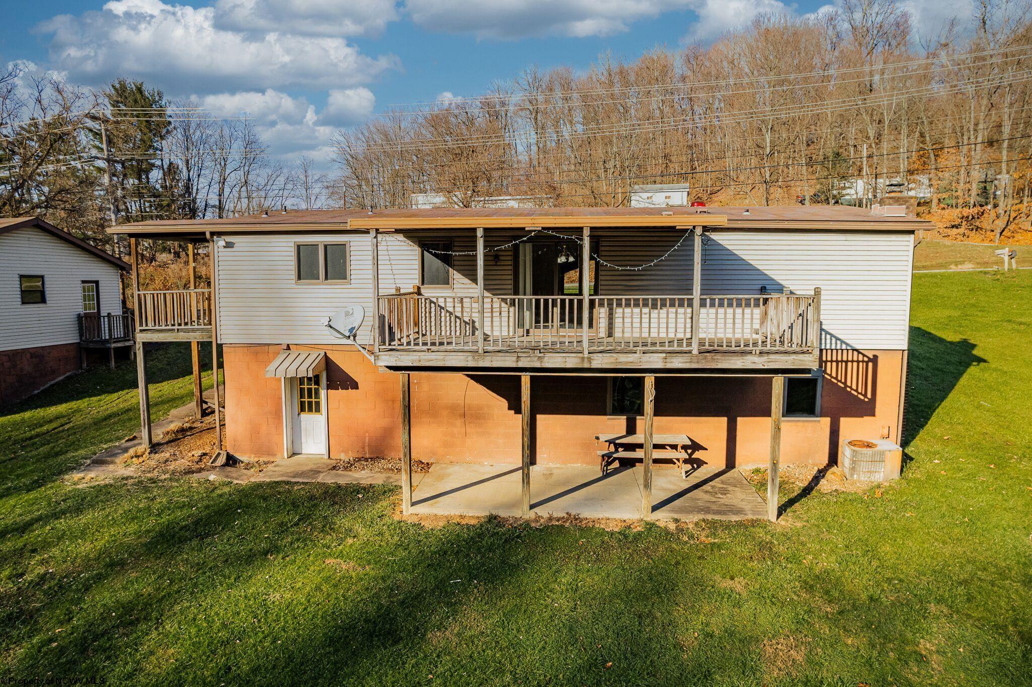 254 Old Cheat Road Morgantown, WV 26508 - Photo 3 of 23 Gallery Image 3
