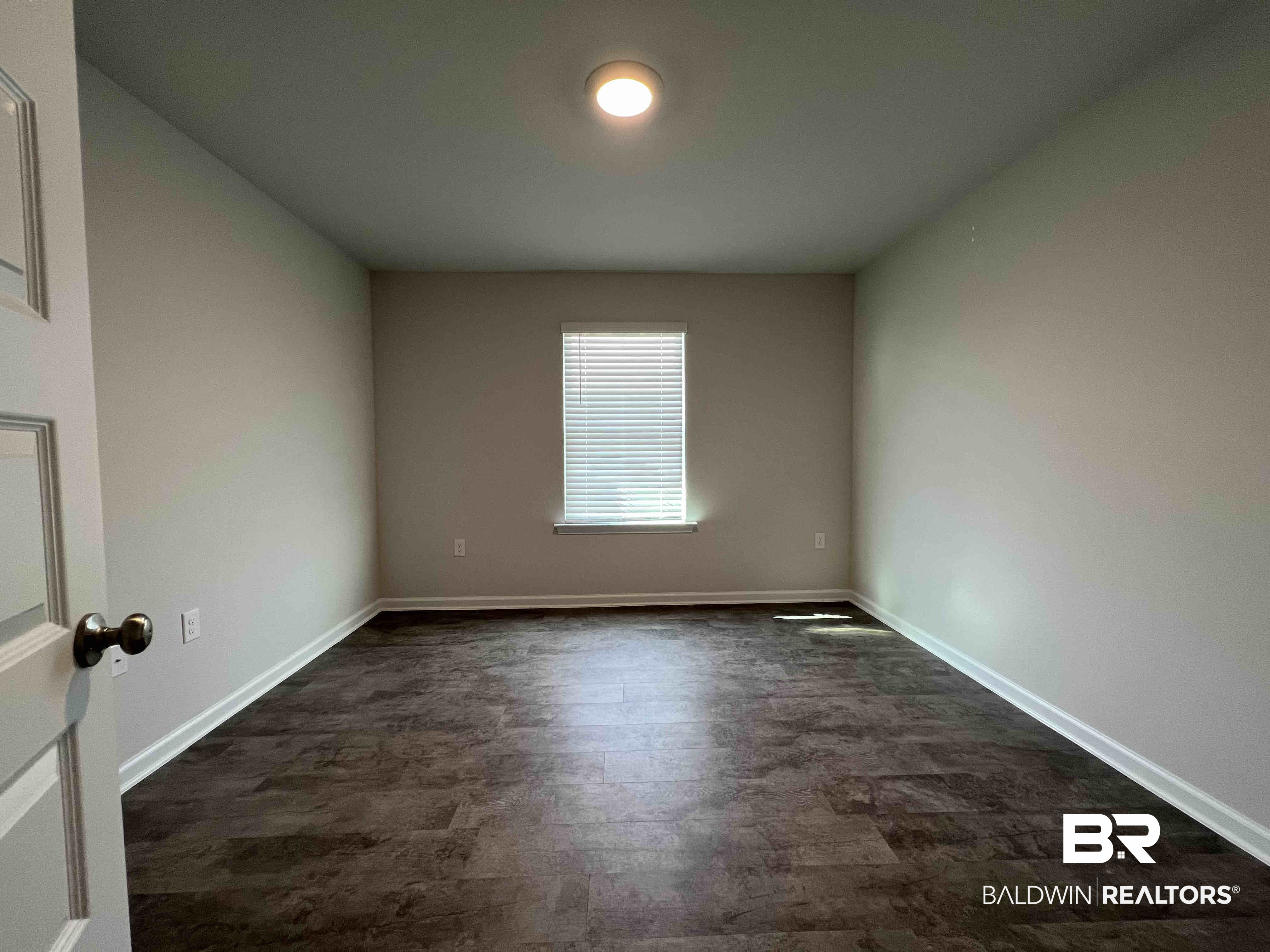 10227 Ruffian Route Daphne, AL 36526 - Photo 4 of 11 Gallery Image 4