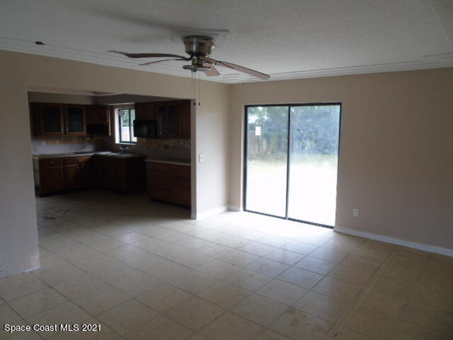267 Riley Avenue Northeast Palm Bay, FL 32907 - Photo 7 of 12 DSC05126