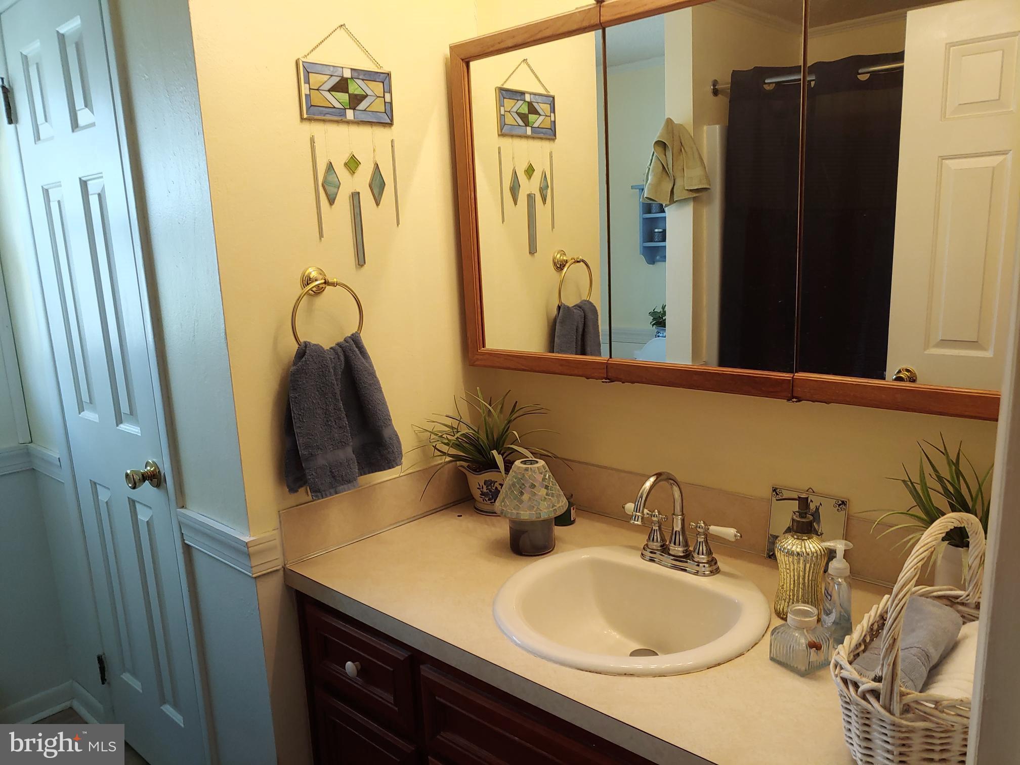 1223 Glatco Lodge Road Hanover, PA 17331 - Photo 10 of 42 Gallery Image 10
